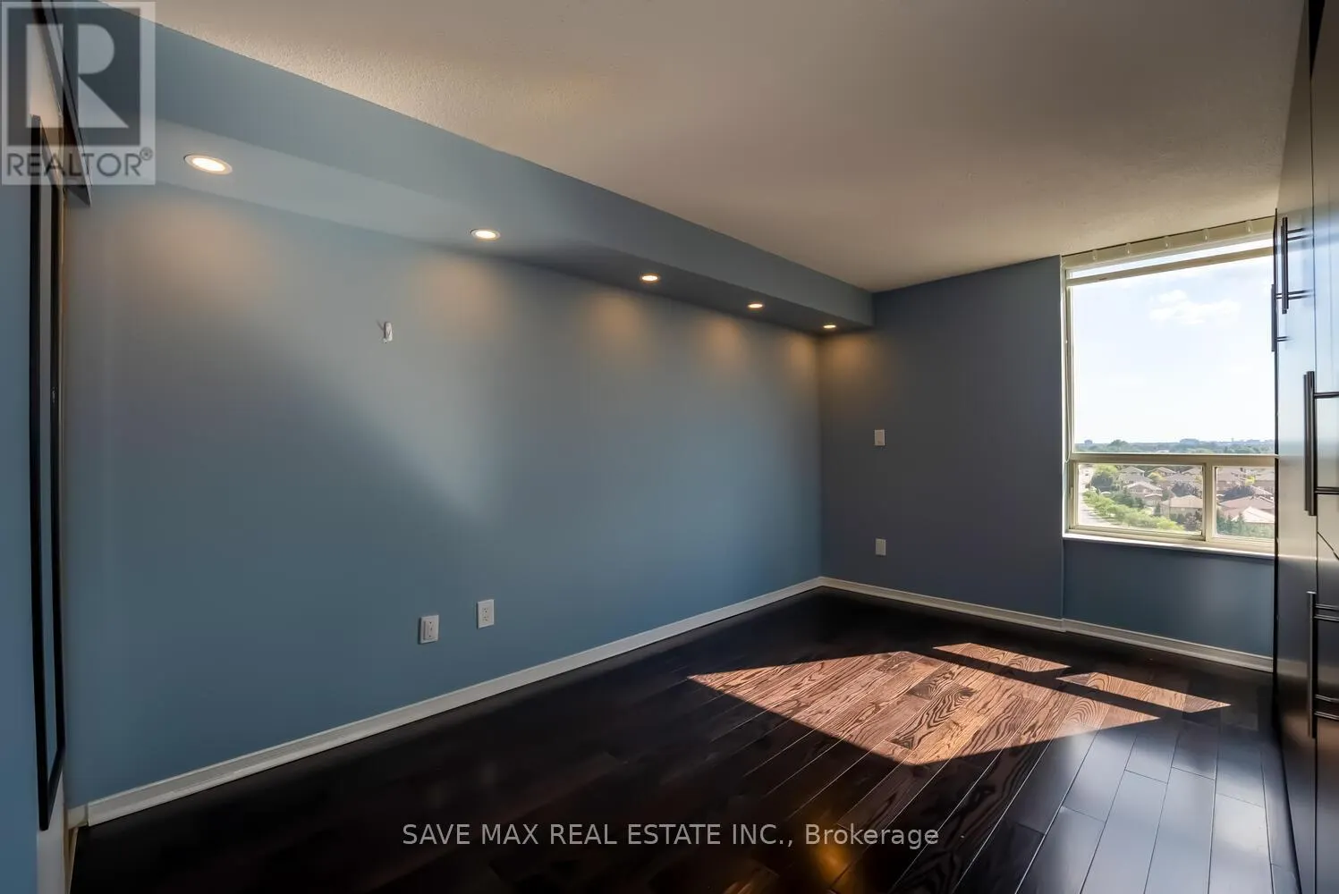 904 - 350 RATHBURN RD ROAD W