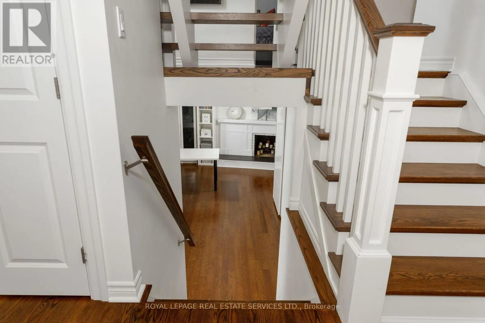 2088 SAXON ROAD