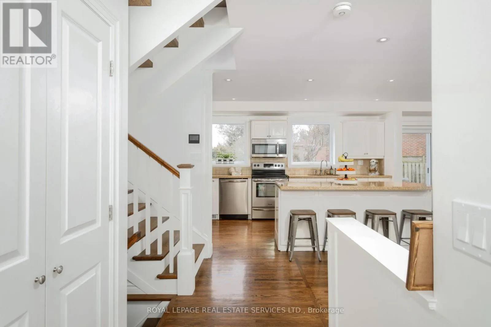 2088 SAXON ROAD