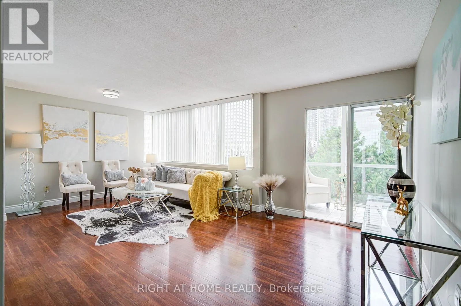 501 - 350 WEBB DRIVE