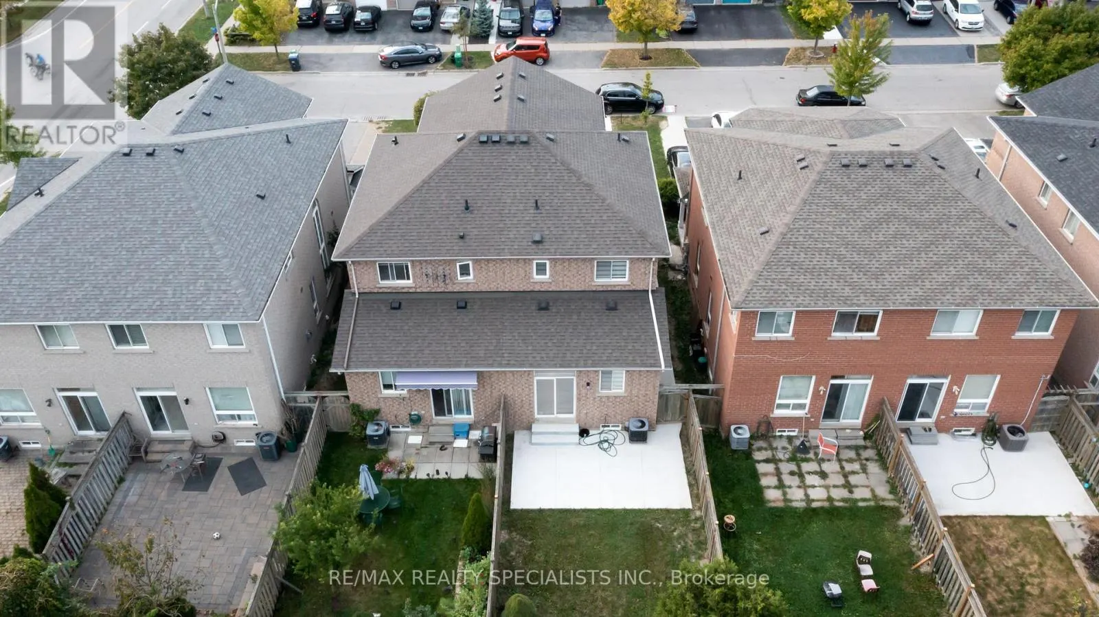 943 KHAN CRESCENT
