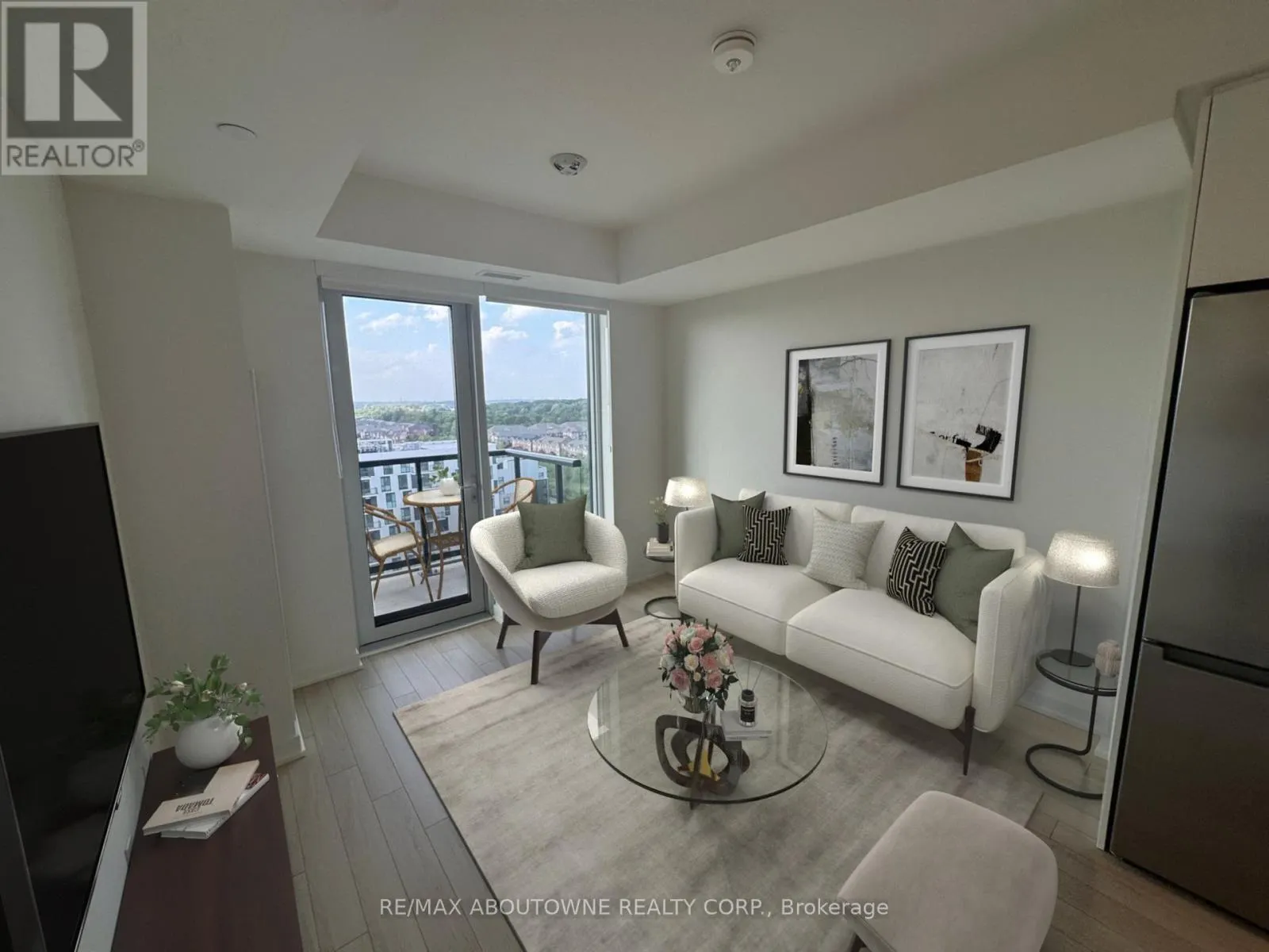 1204 - 3079 TRAFALGAR ROAD
