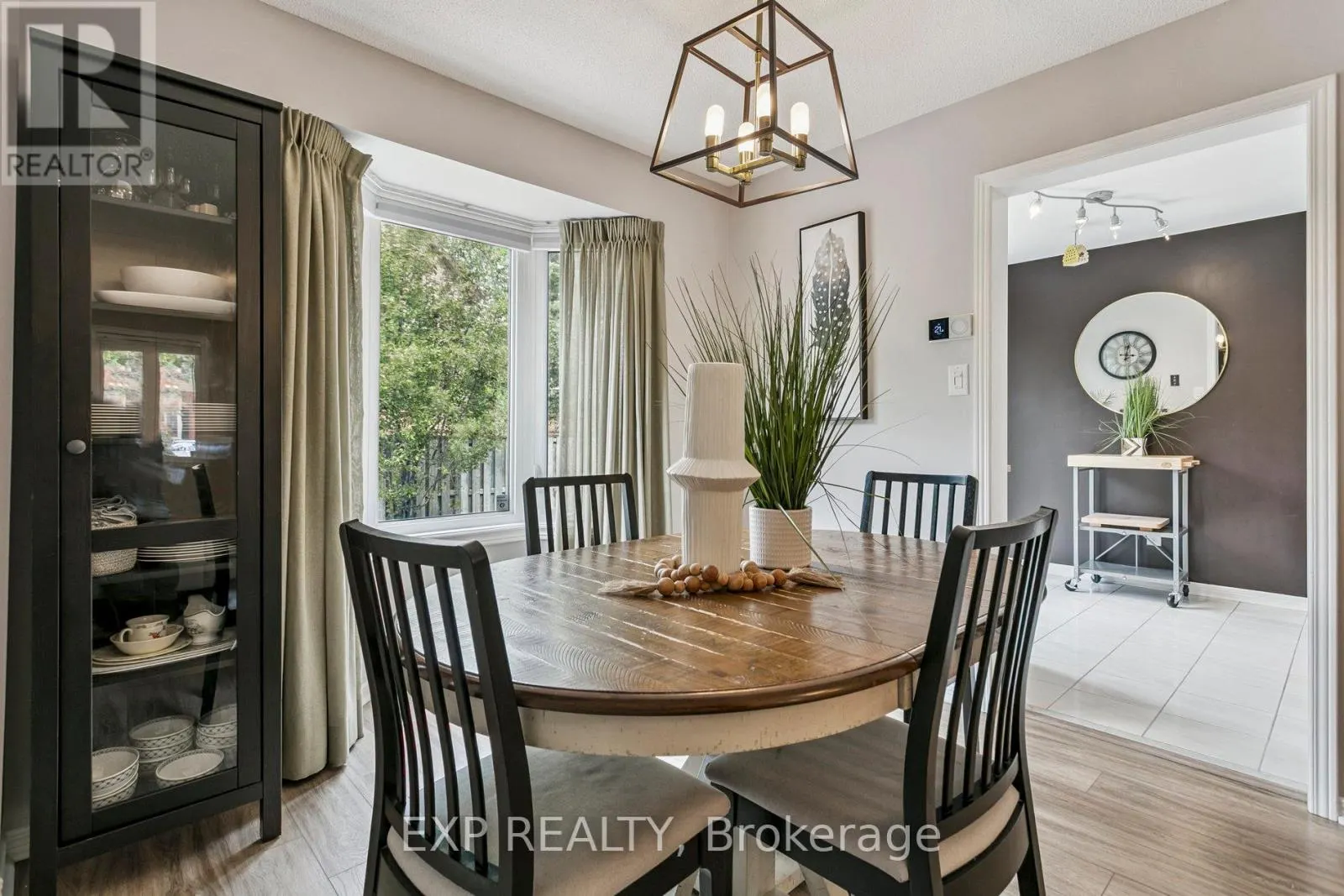 5 - 2006 GLENADA CRESCENT
