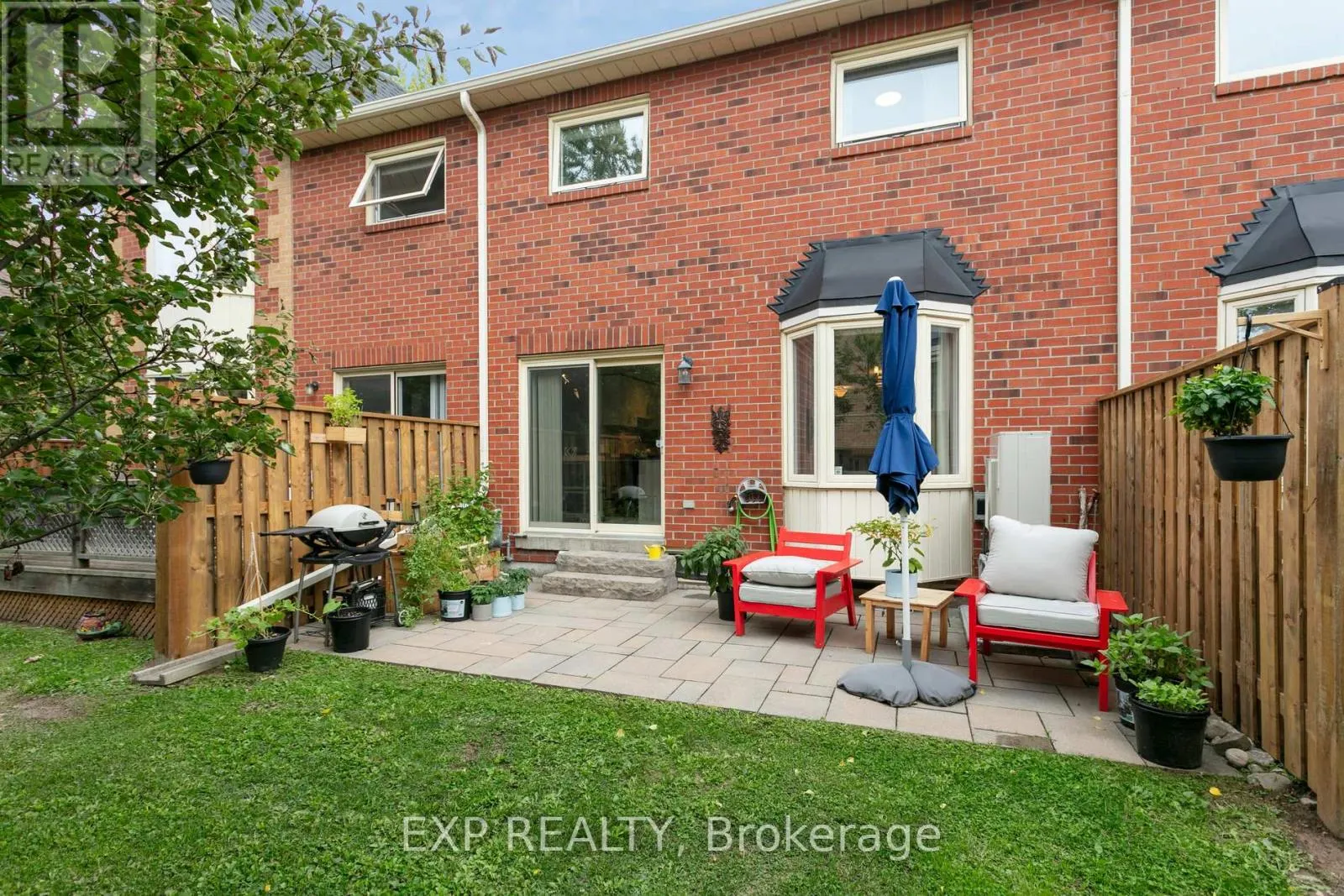 5 - 2006 GLENADA CRESCENT