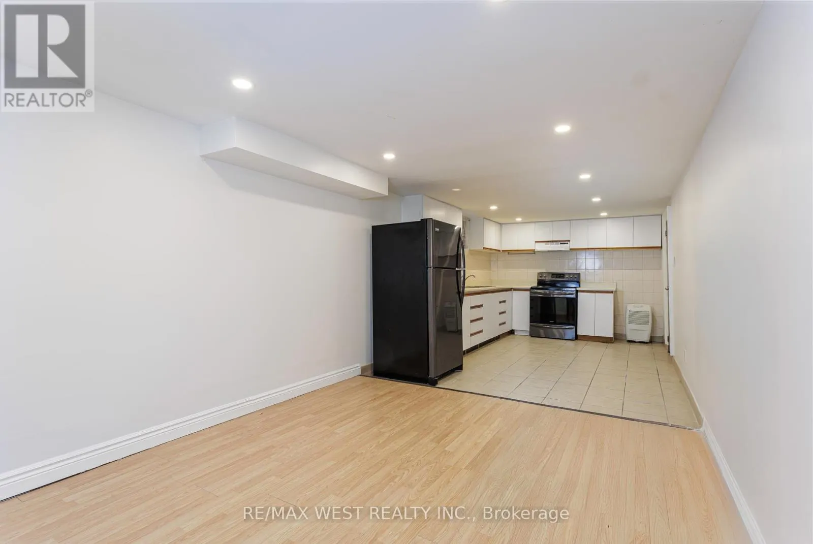 BSMT - 111 GALLEY AVENUE