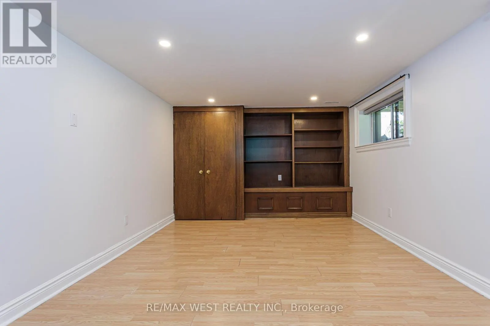 BSMT - 111 GALLEY AVENUE