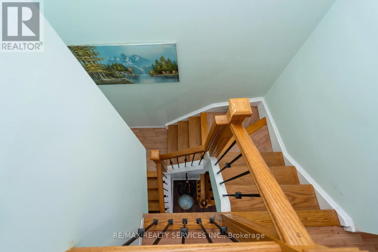 58 - 2825 GANANOQUE DRIVE
