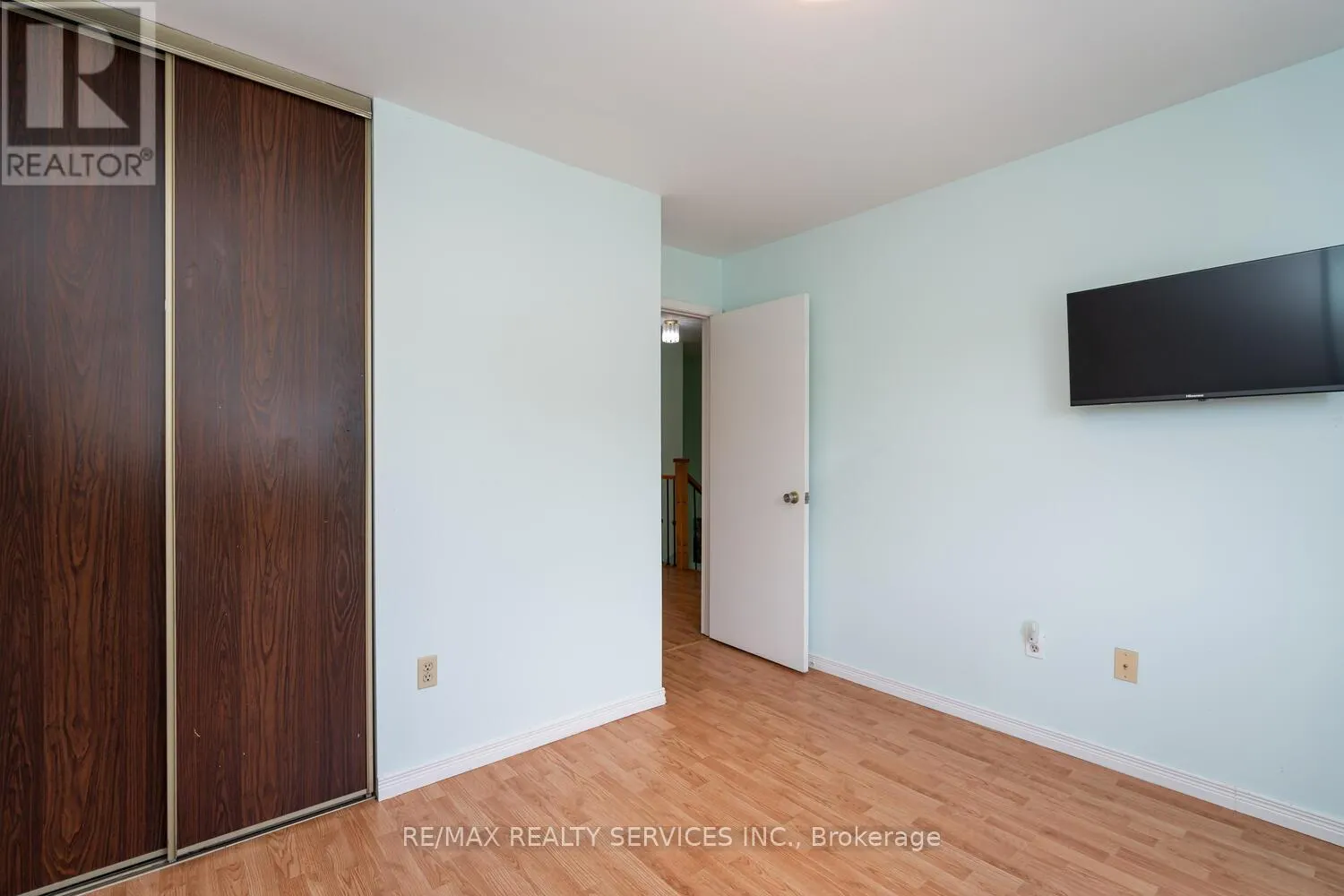 58 - 2825 GANANOQUE DRIVE