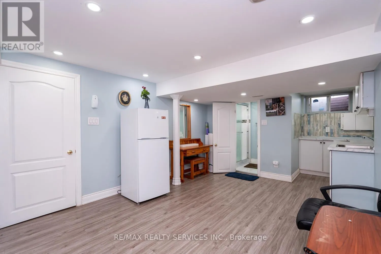 58 - 2825 GANANOQUE DRIVE