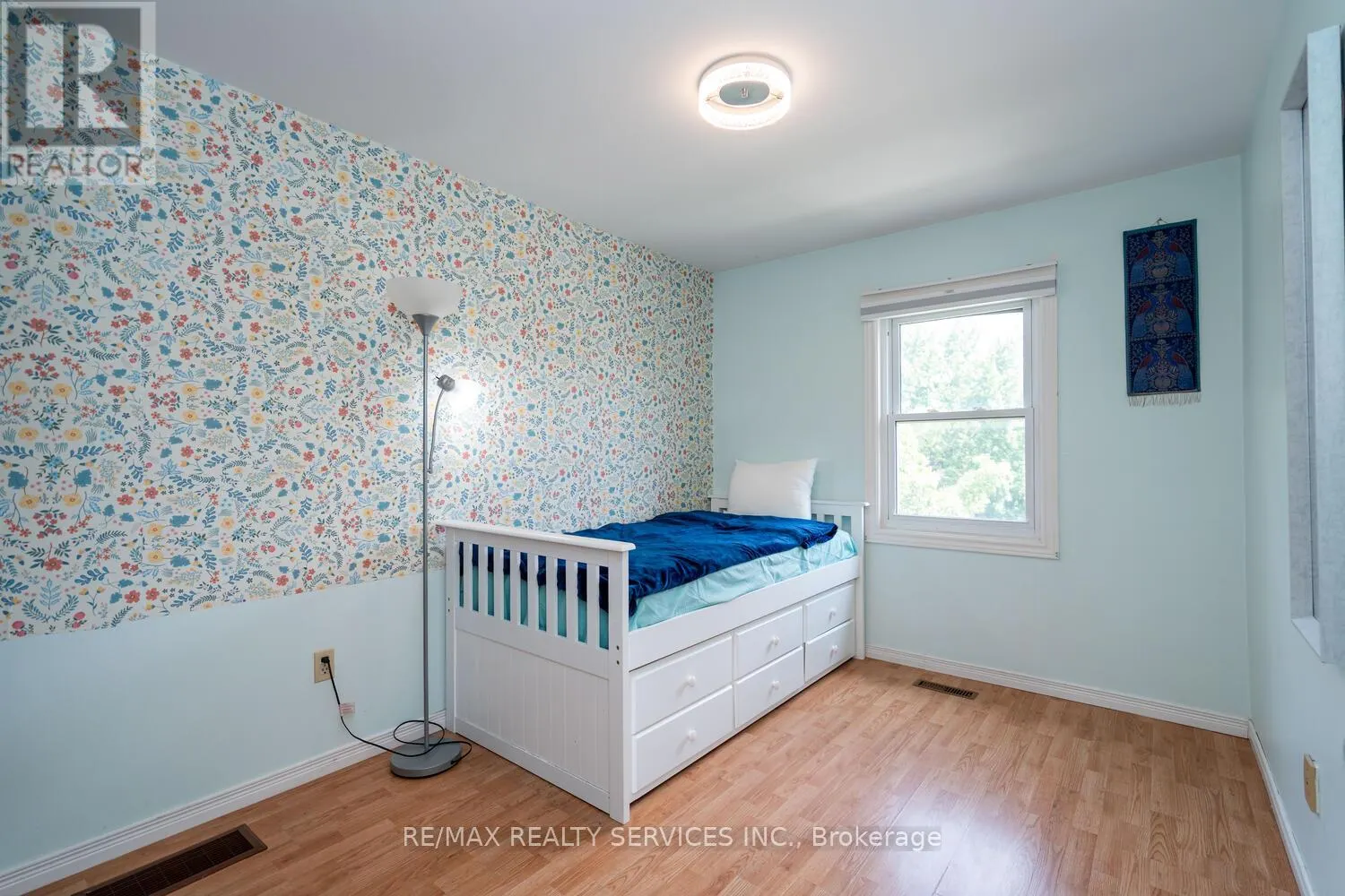 58 - 2825 GANANOQUE DRIVE