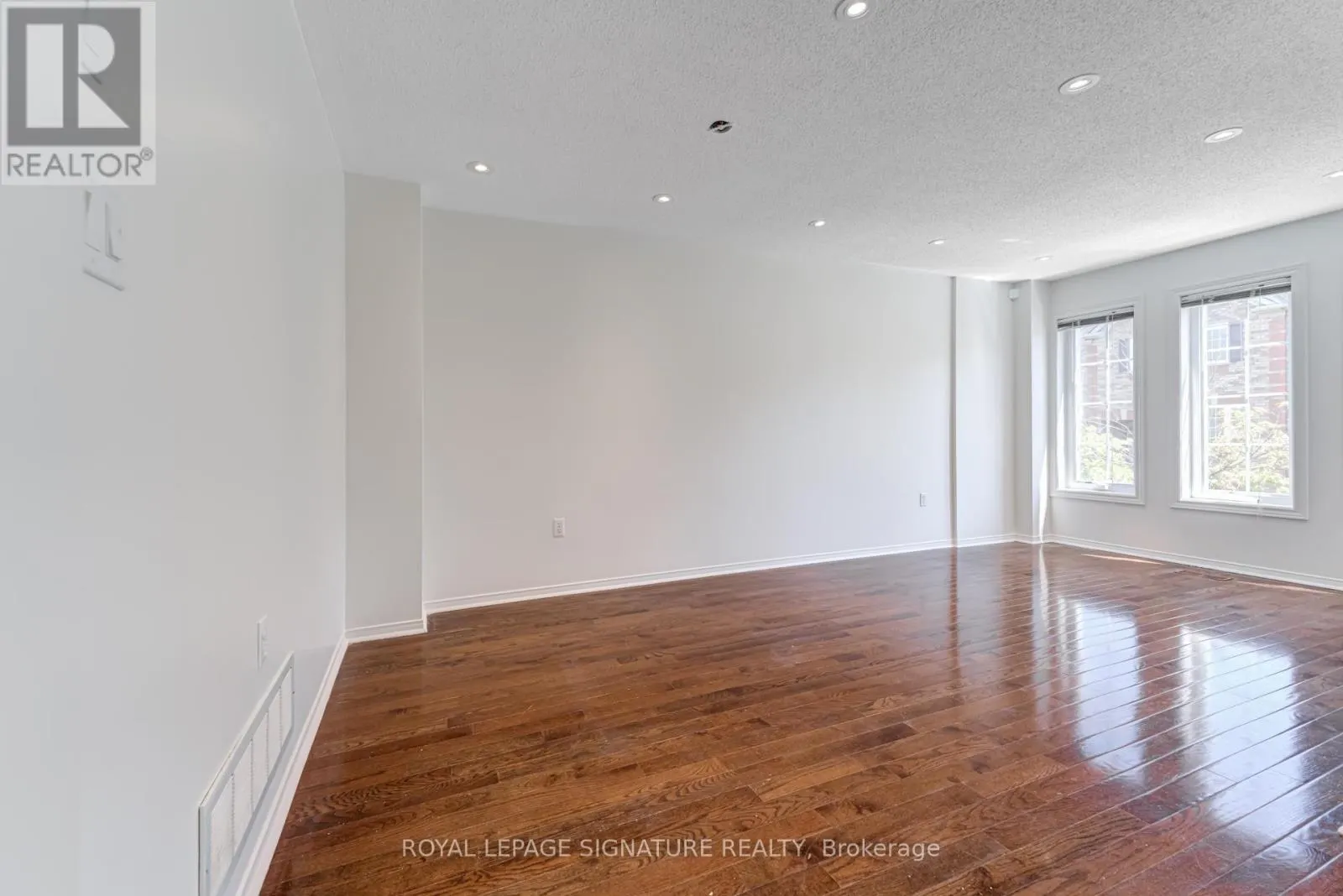 137 - 5530 GLEN ERIN DRIVE