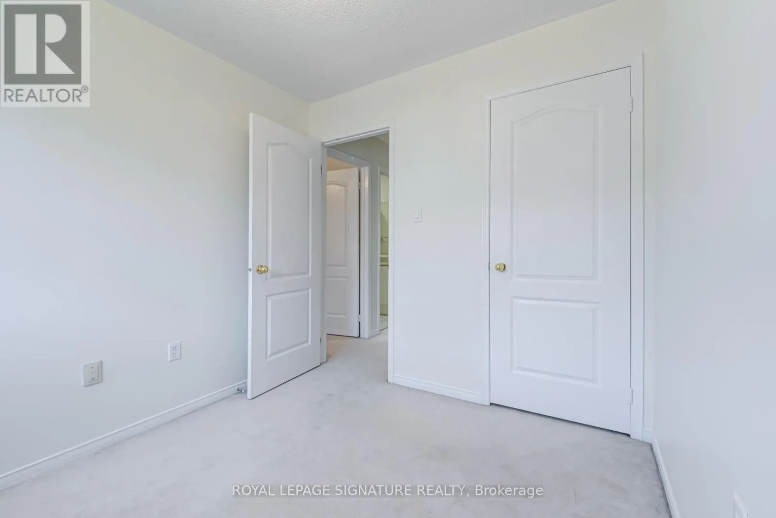 137 - 5530 GLEN ERIN DRIVE