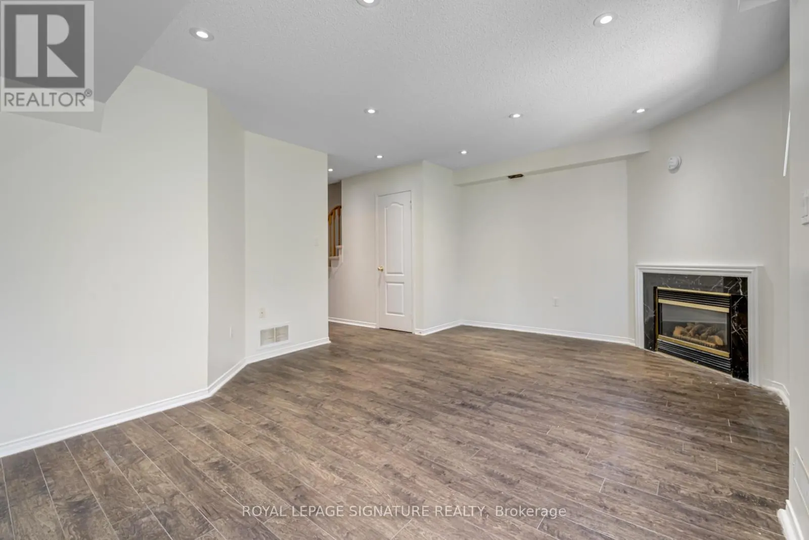 137 - 5530 GLEN ERIN DRIVE