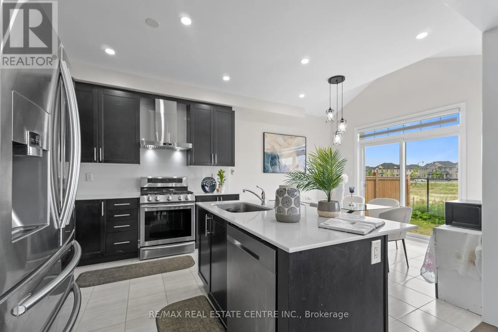 8 OCONNOR CRESCENT