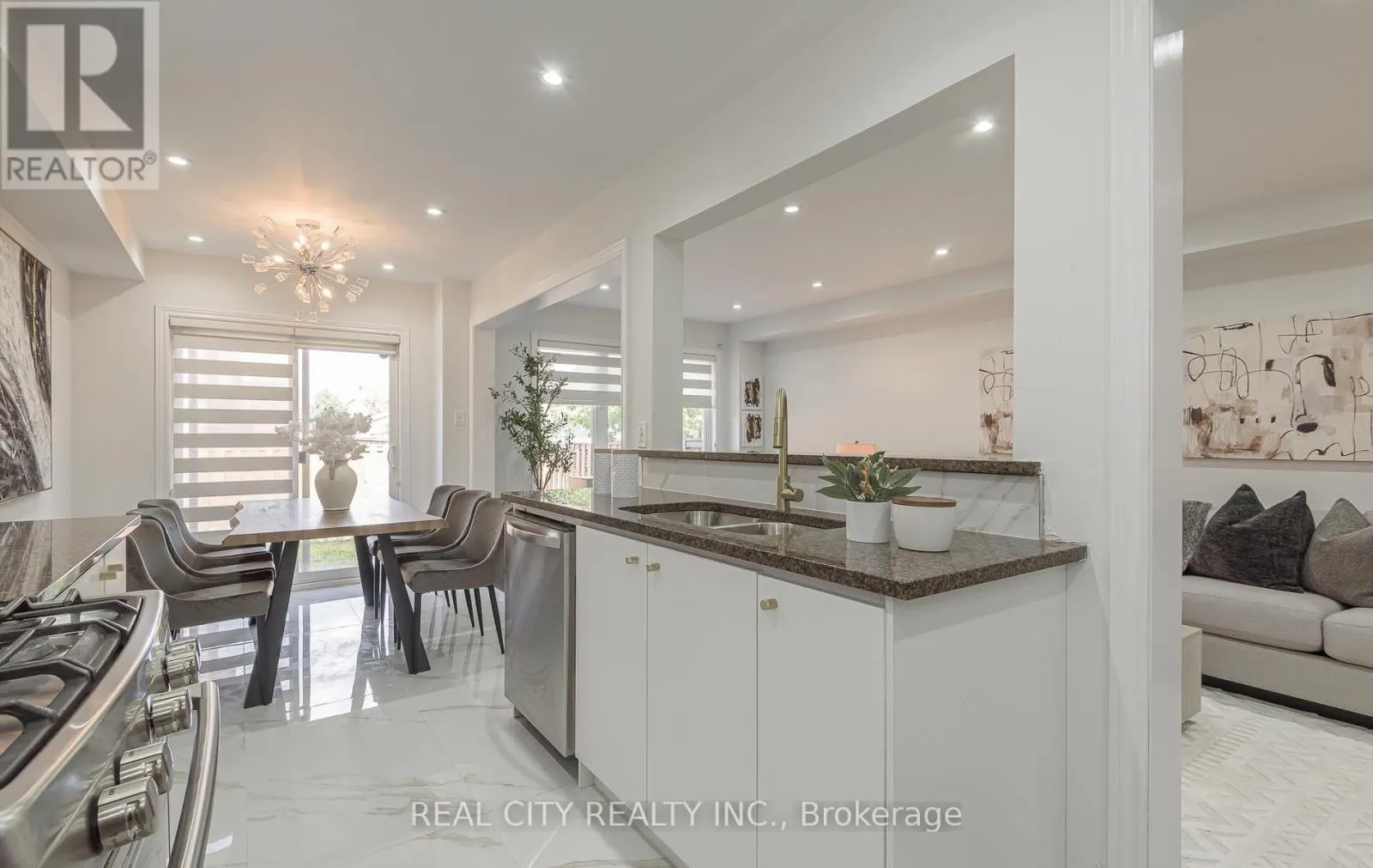 27 BELLHAVEN CRESCENT