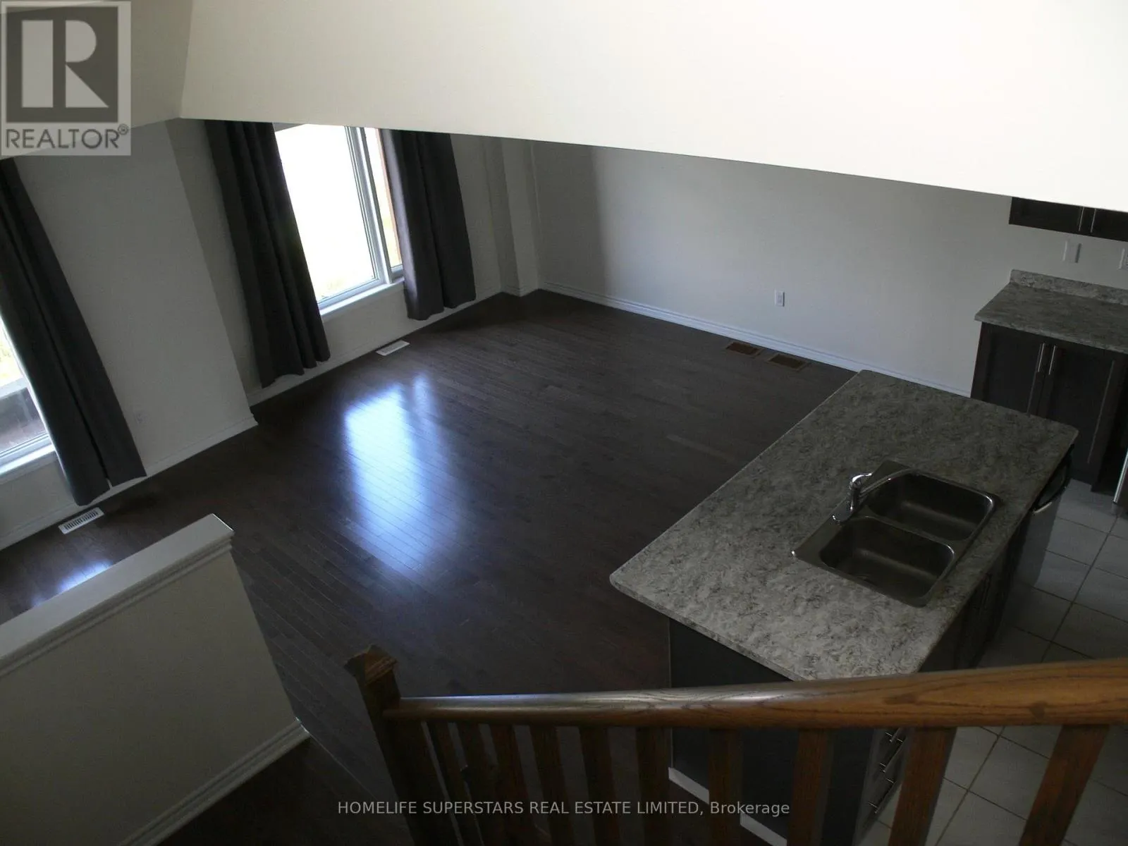 95 DONALD FICHT CRESCENT