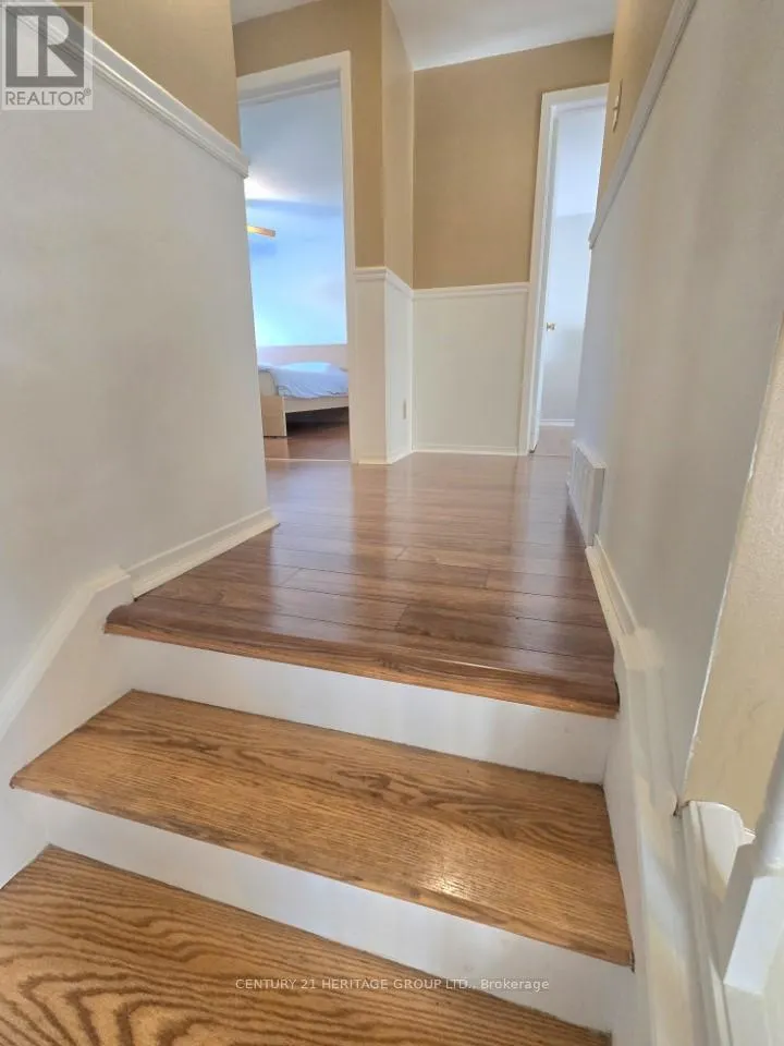 353 COSBURN CRESCENT