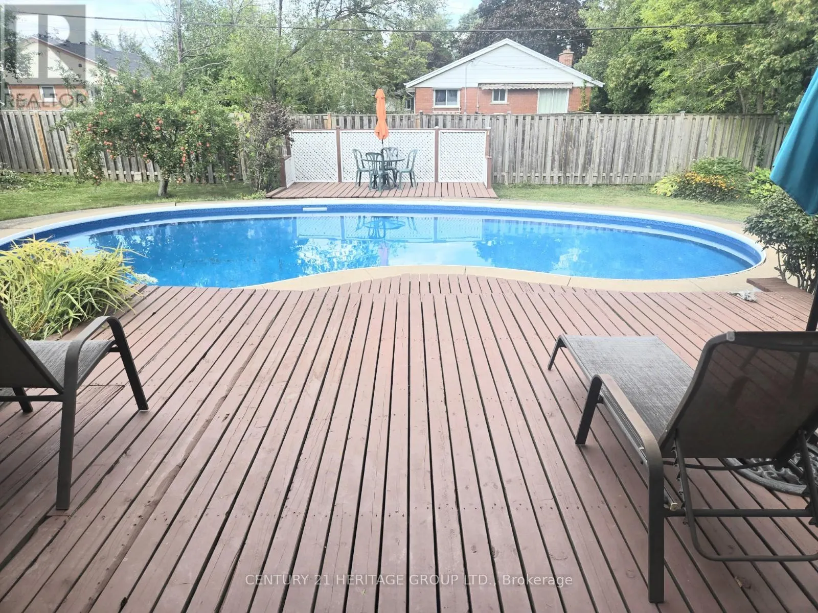 353 COSBURN CRESCENT