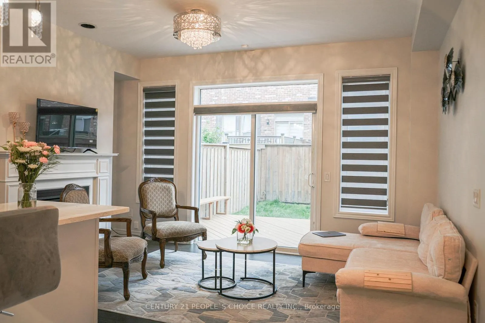 4 KEMPSFORD CRESCENT