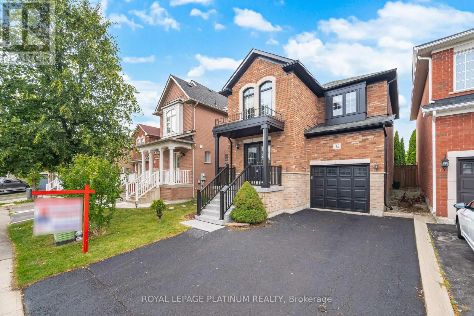 32 PENBRIDGE CIRCLE
