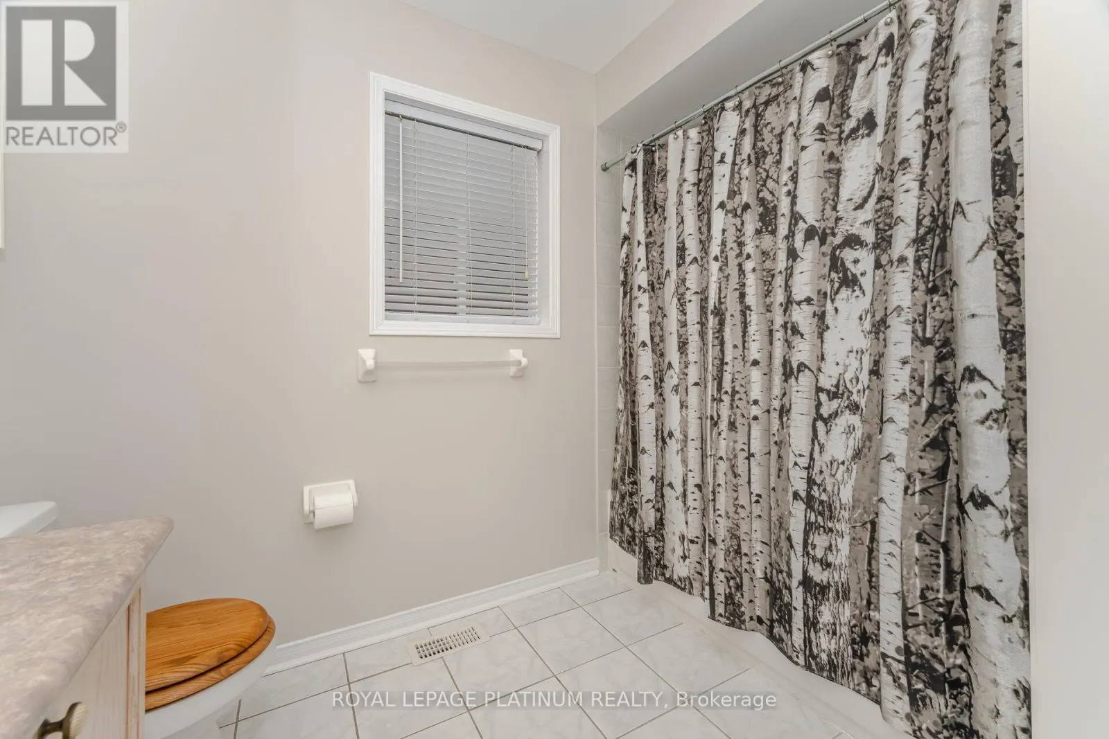 32 PENBRIDGE CIRCLE