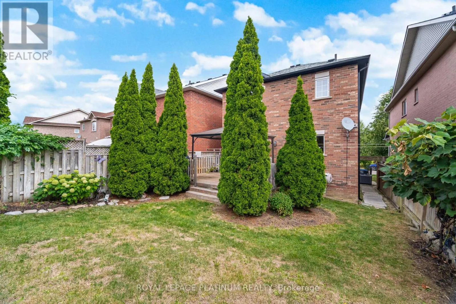 32 PENBRIDGE CIRCLE