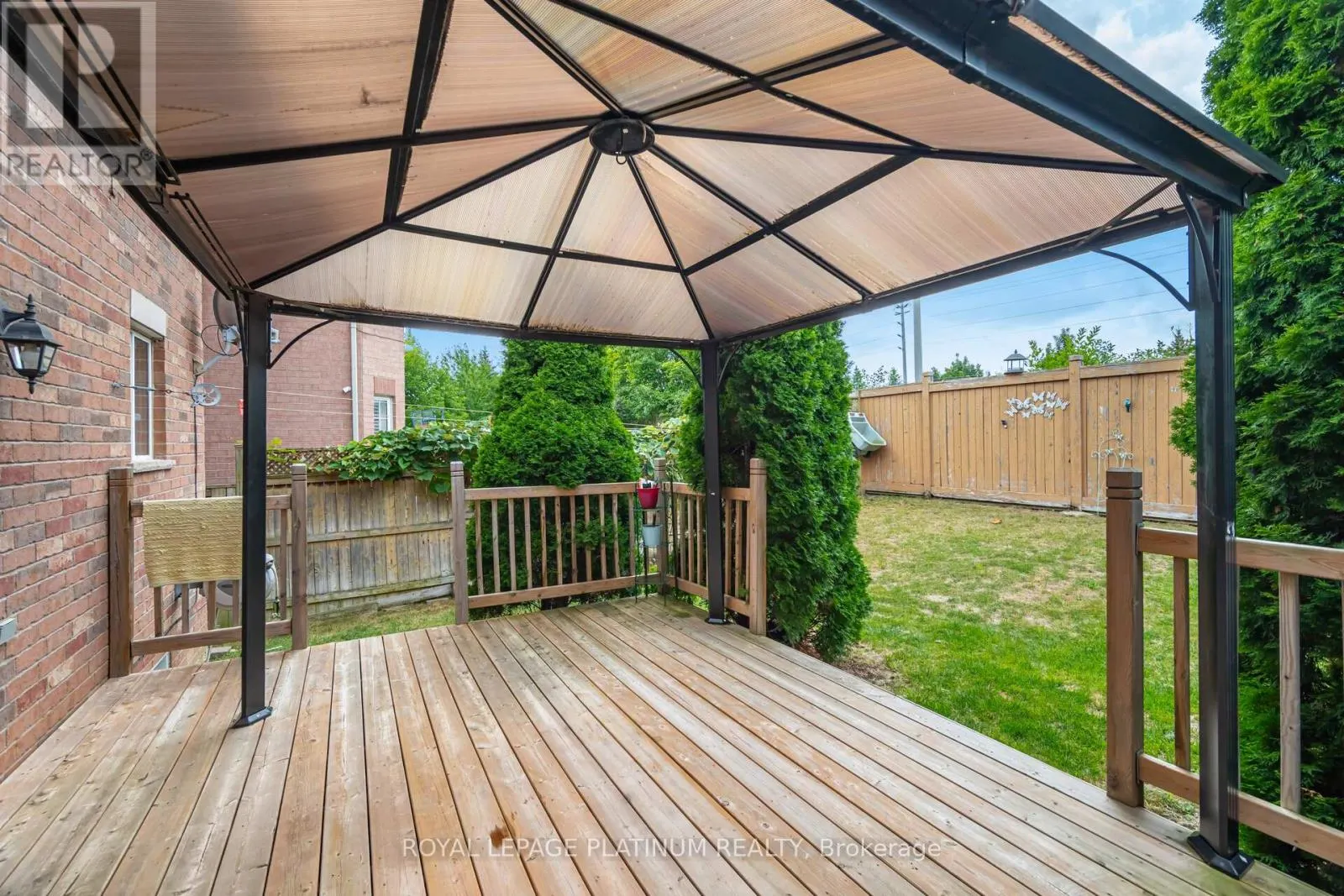 32 PENBRIDGE CIRCLE