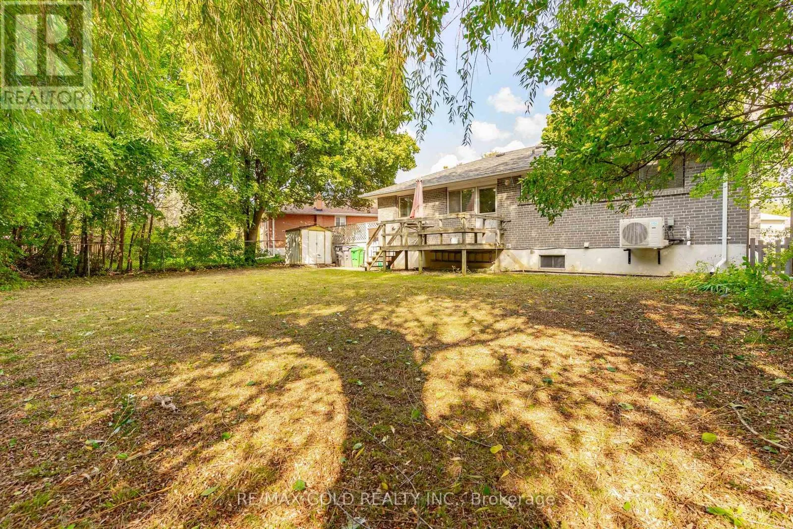 43 ALEXANDRIA CRESCENT