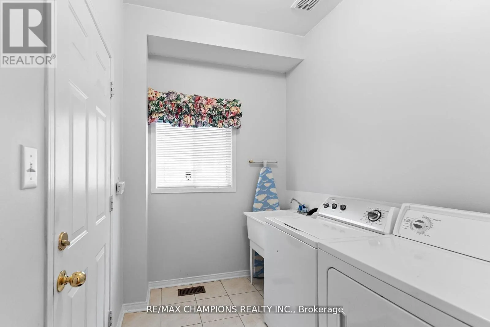 173 SUNNY MEADOW BOULEVARD