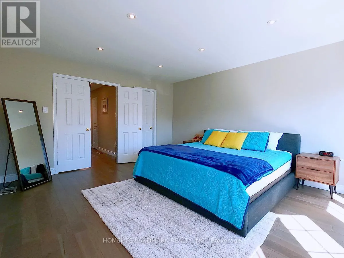12 - 1425 ABBEYWOOD DRIVE
