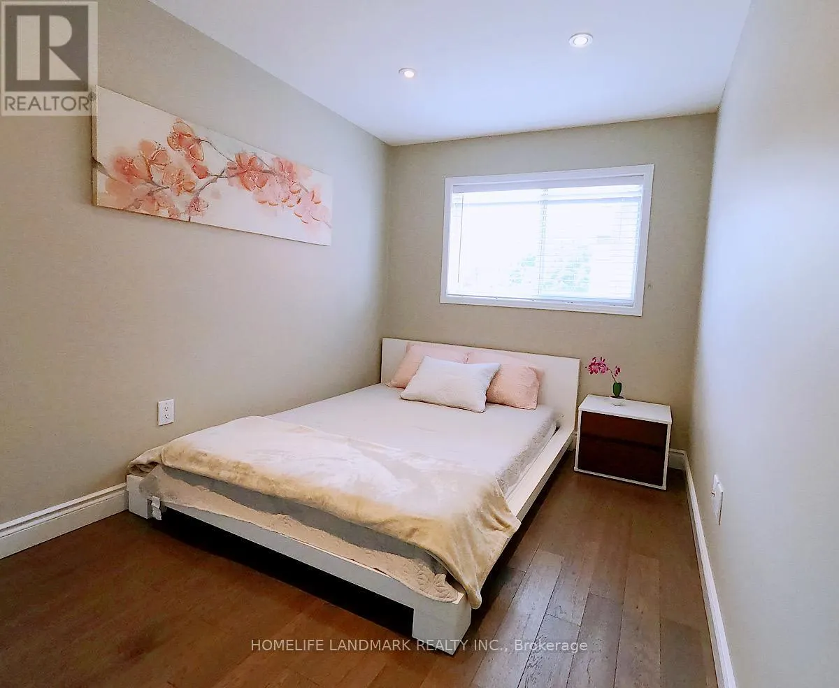 12 - 1425 ABBEYWOOD DRIVE