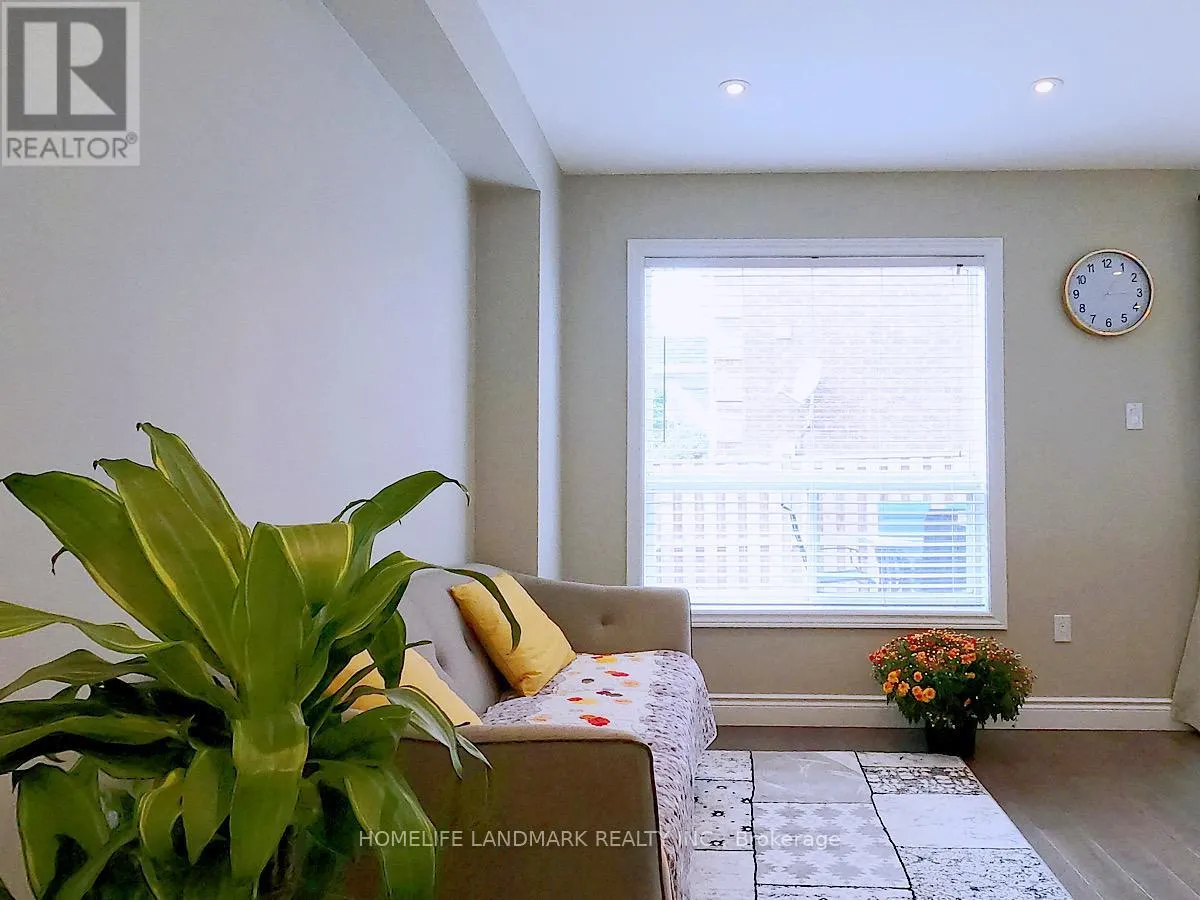 12 - 1425 ABBEYWOOD DRIVE