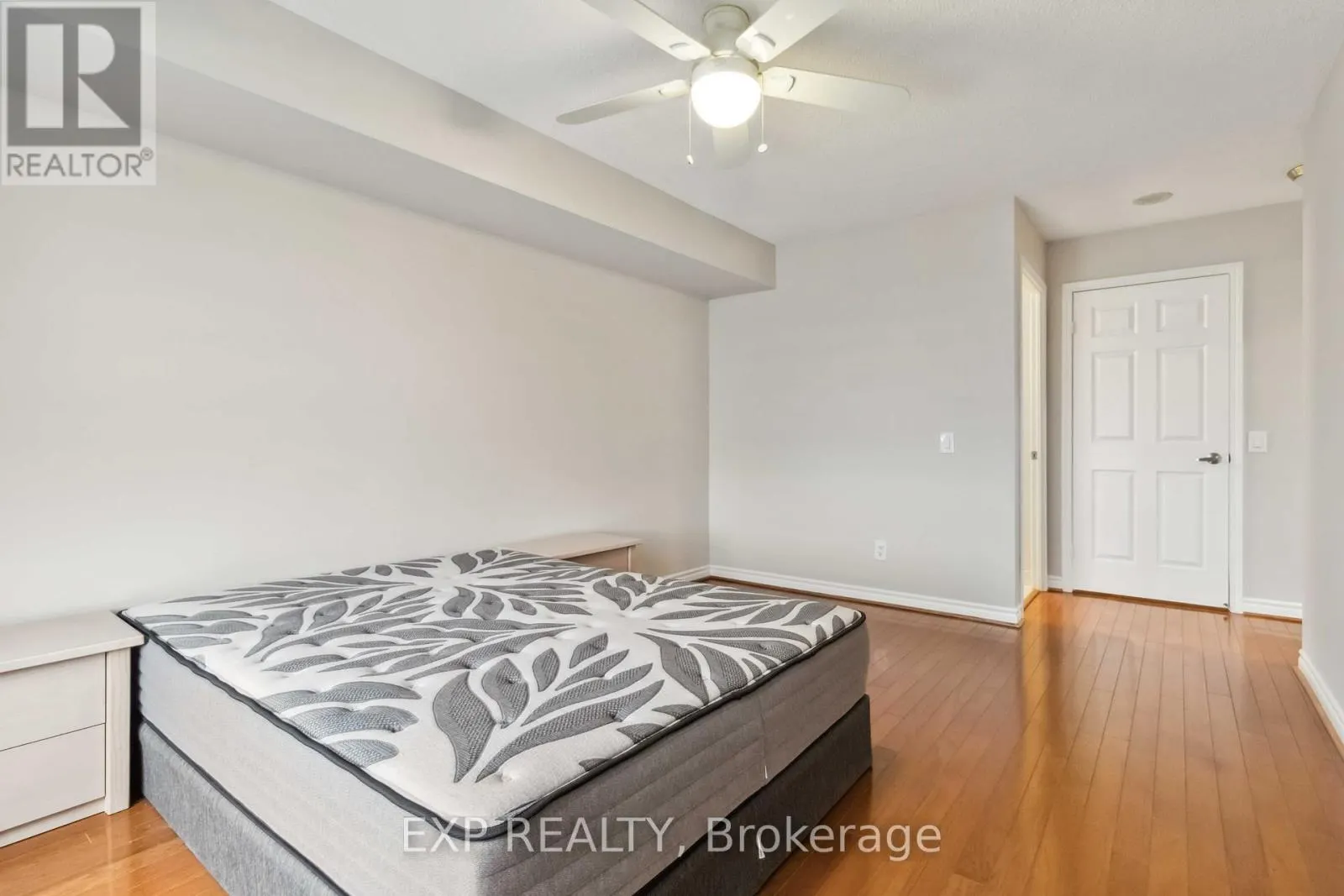 616 - 25 KINGSBRIDGE GARDEN CIRCLE
