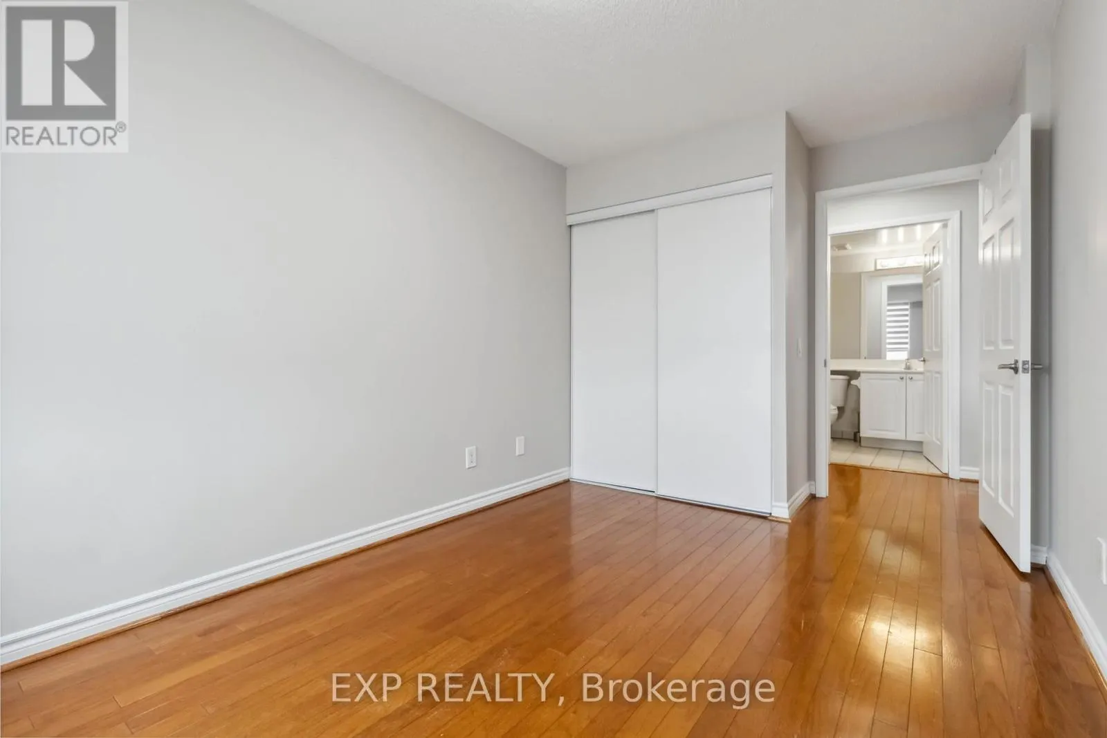 616 - 25 KINGSBRIDGE GARDEN CIRCLE