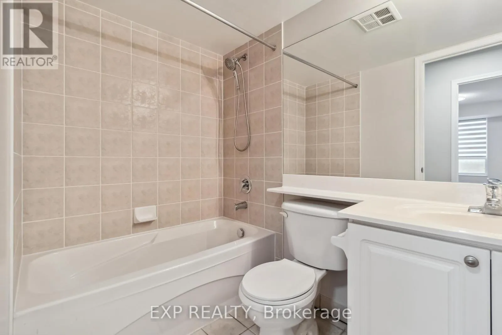 616 - 25 KINGSBRIDGE GARDEN CIRCLE