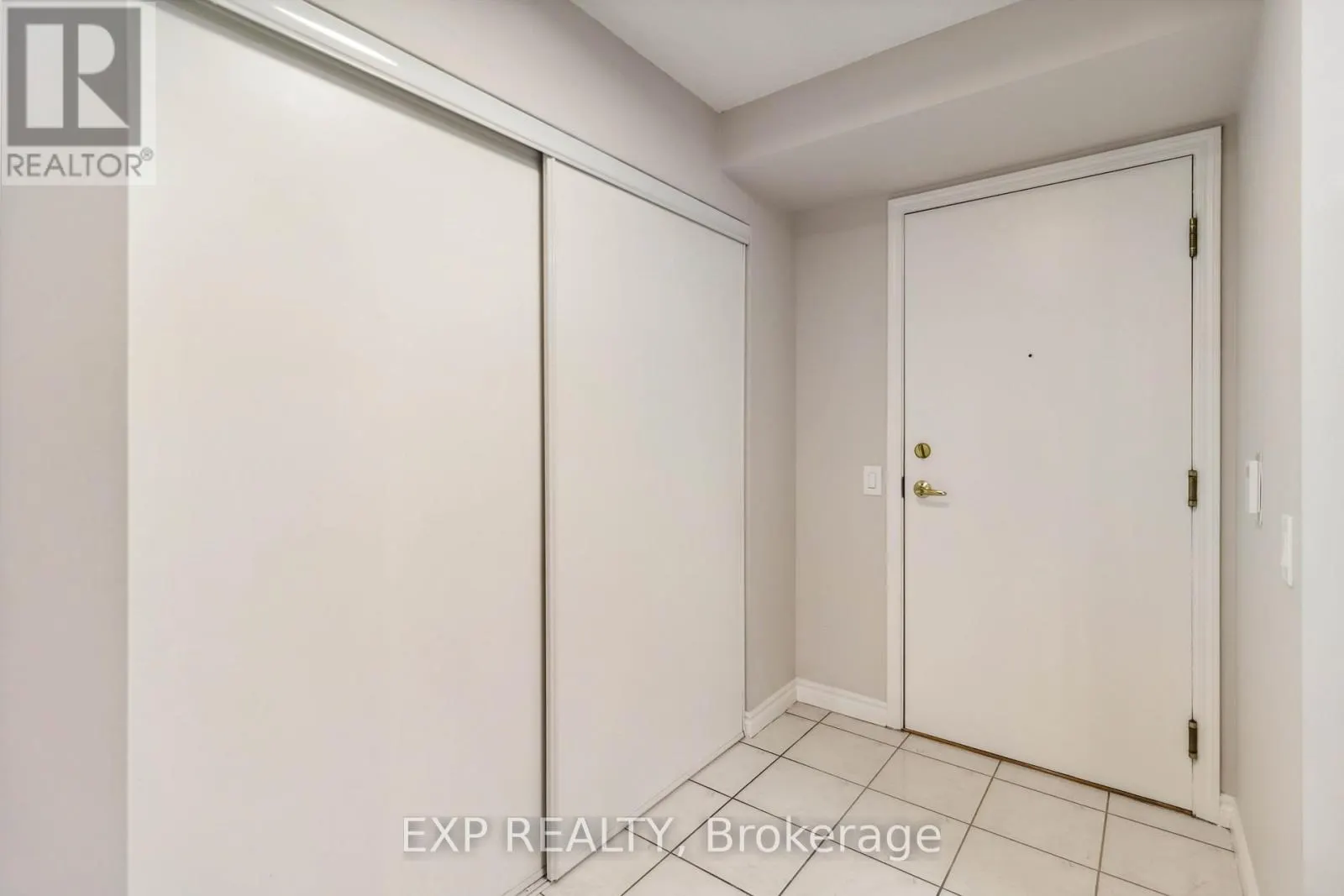 616 - 25 KINGSBRIDGE GARDEN CIRCLE