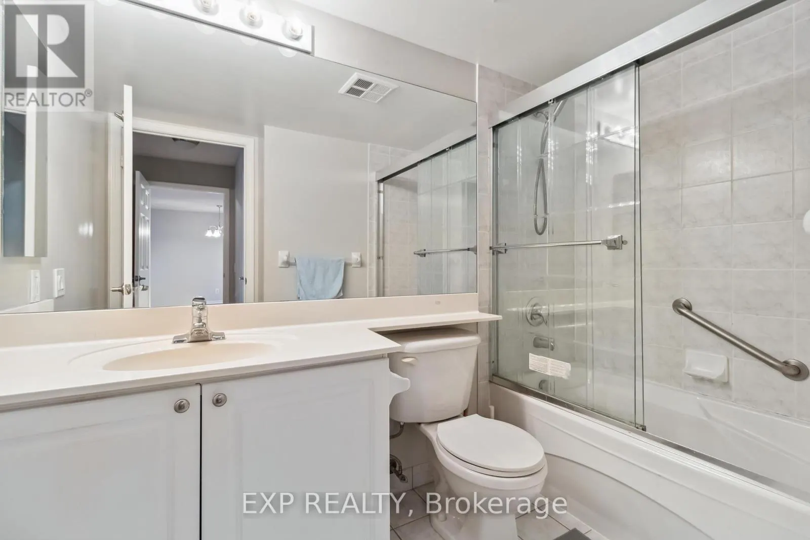 616 - 25 KINGSBRIDGE GARDEN CIRCLE