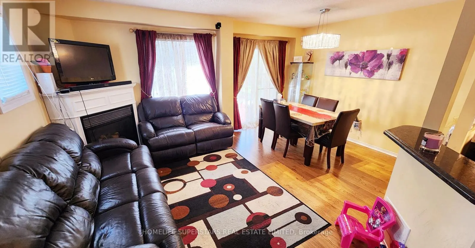 152 - 833 SCOLLARD COURT