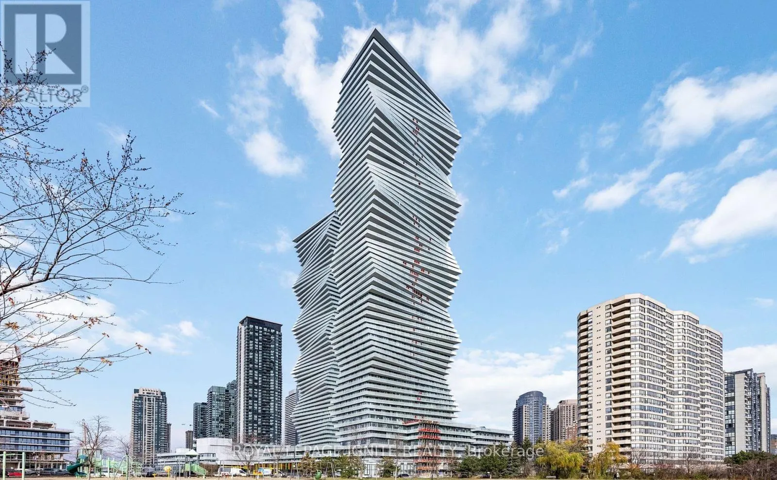 501 - 3883 QUARTZ ROAD