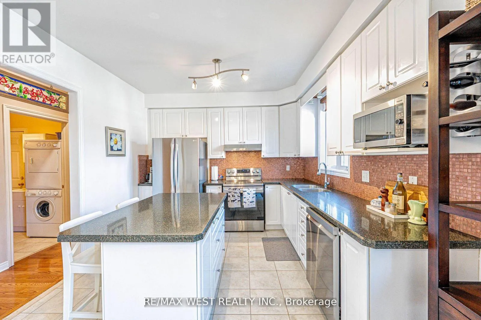 2223 LAPSLEY CRESCENT