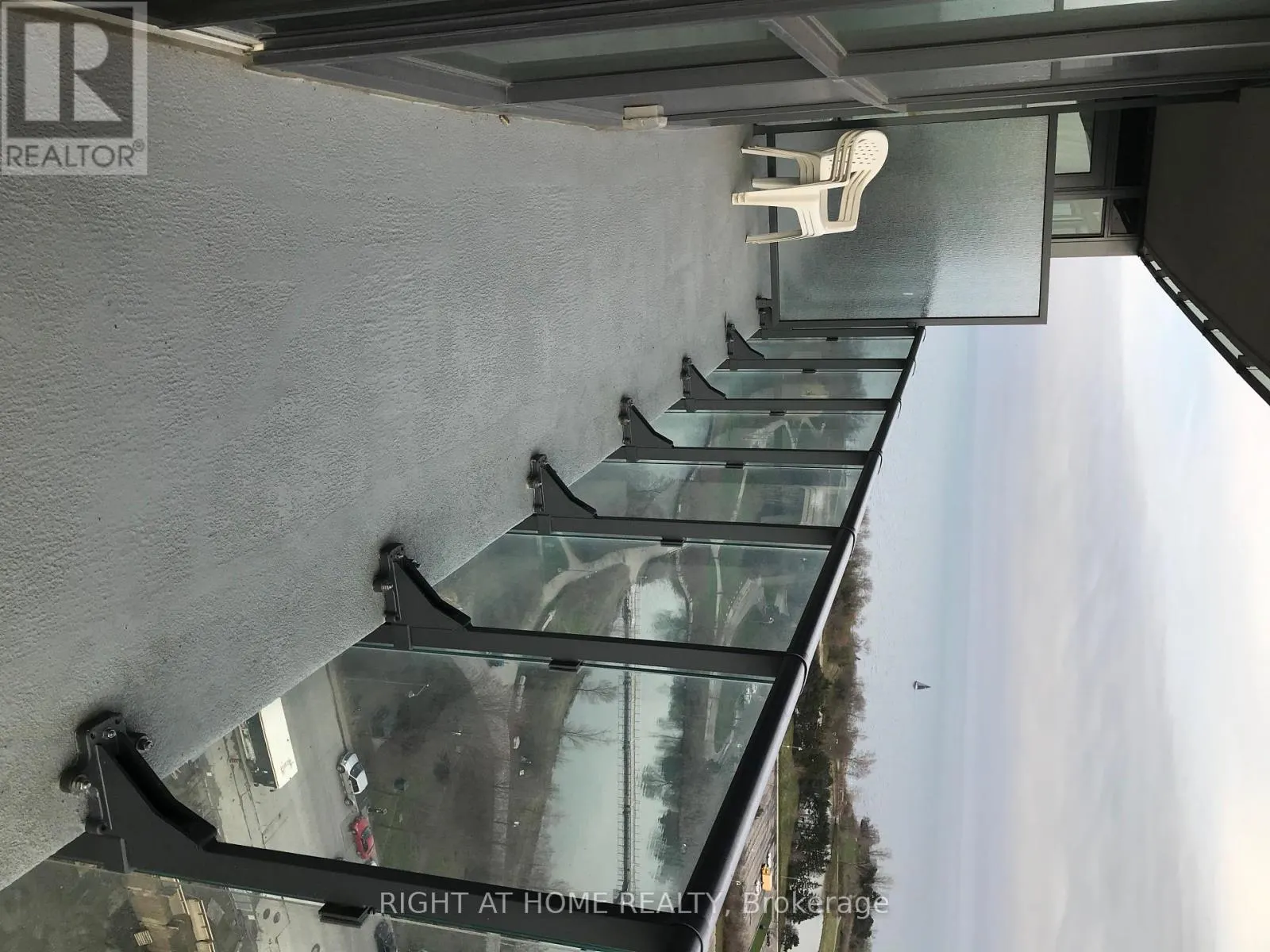 1807 - 59 ANNIE CRAIG DRIVE