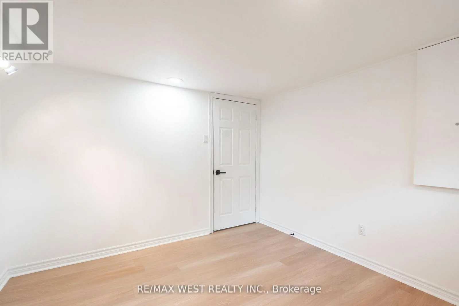 BASEMENT - 75 WRIGHT CRESCENT