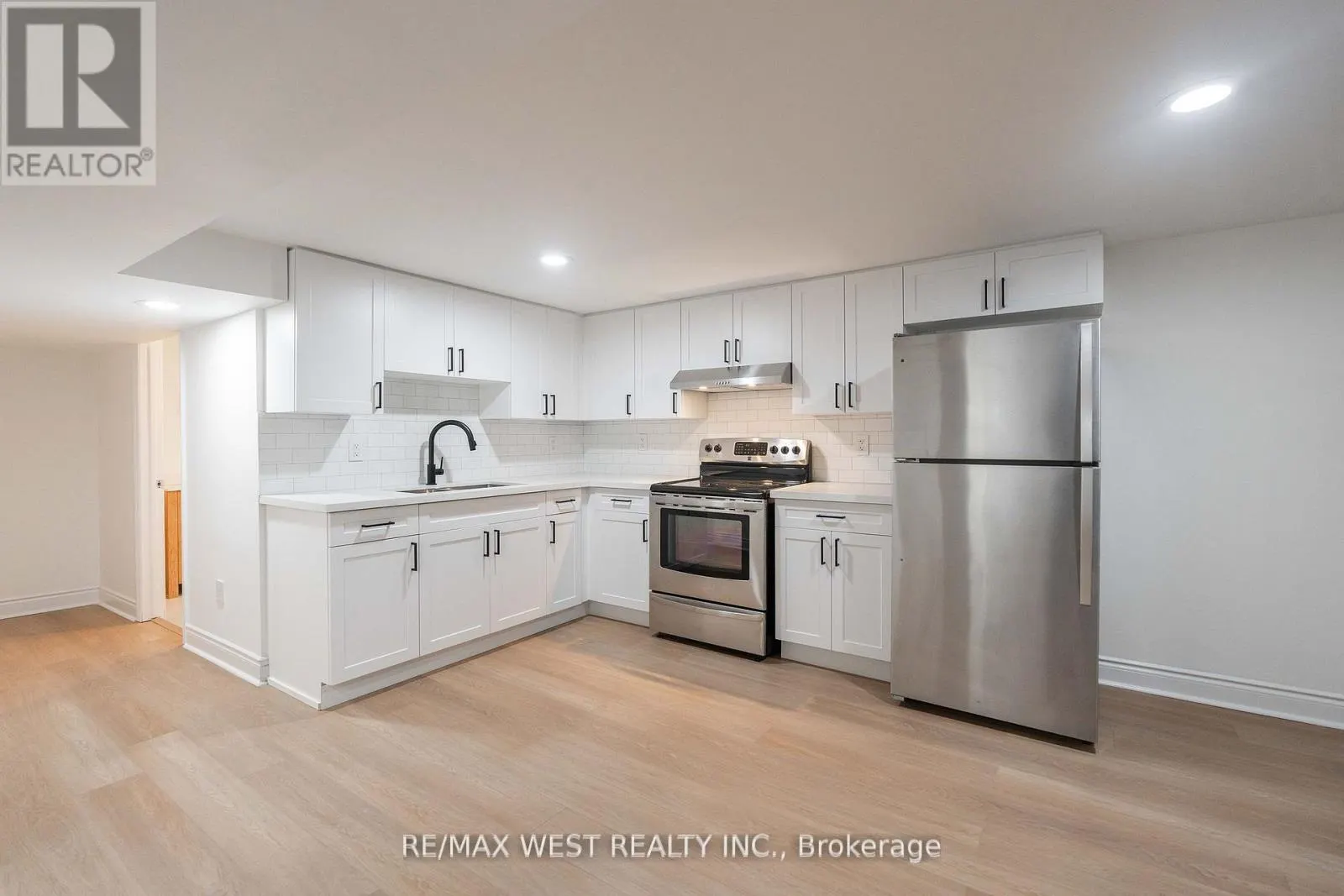 BASEMENT - 75 WRIGHT CRESCENT