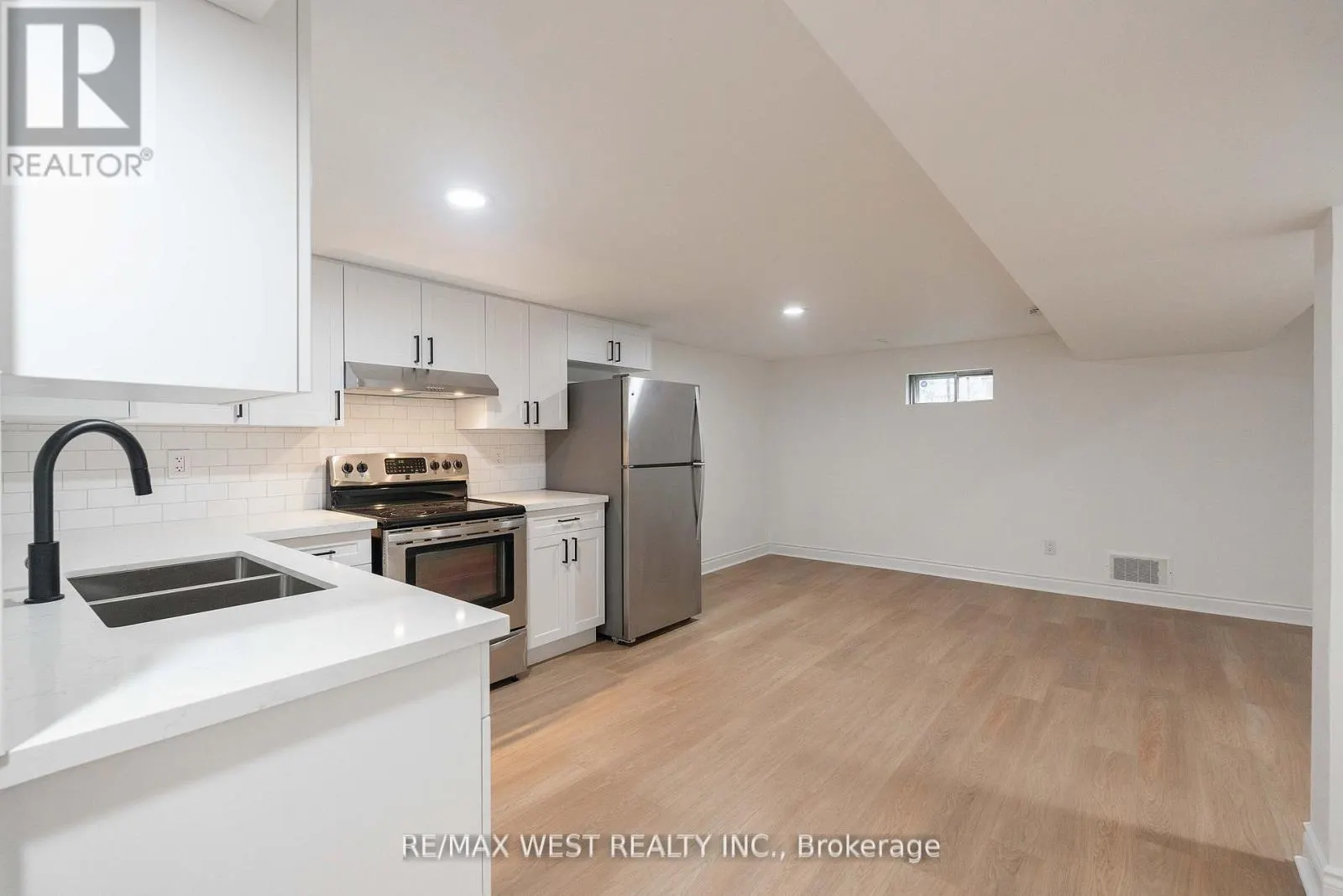 BASEMENT - 75 WRIGHT CRESCENT