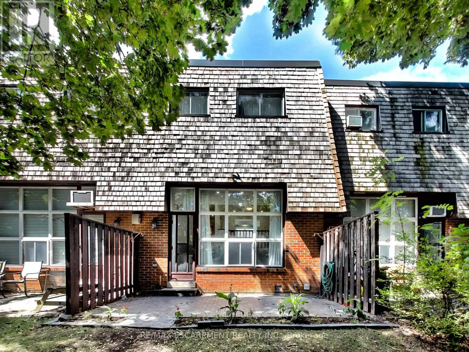31 BRIAR PATH