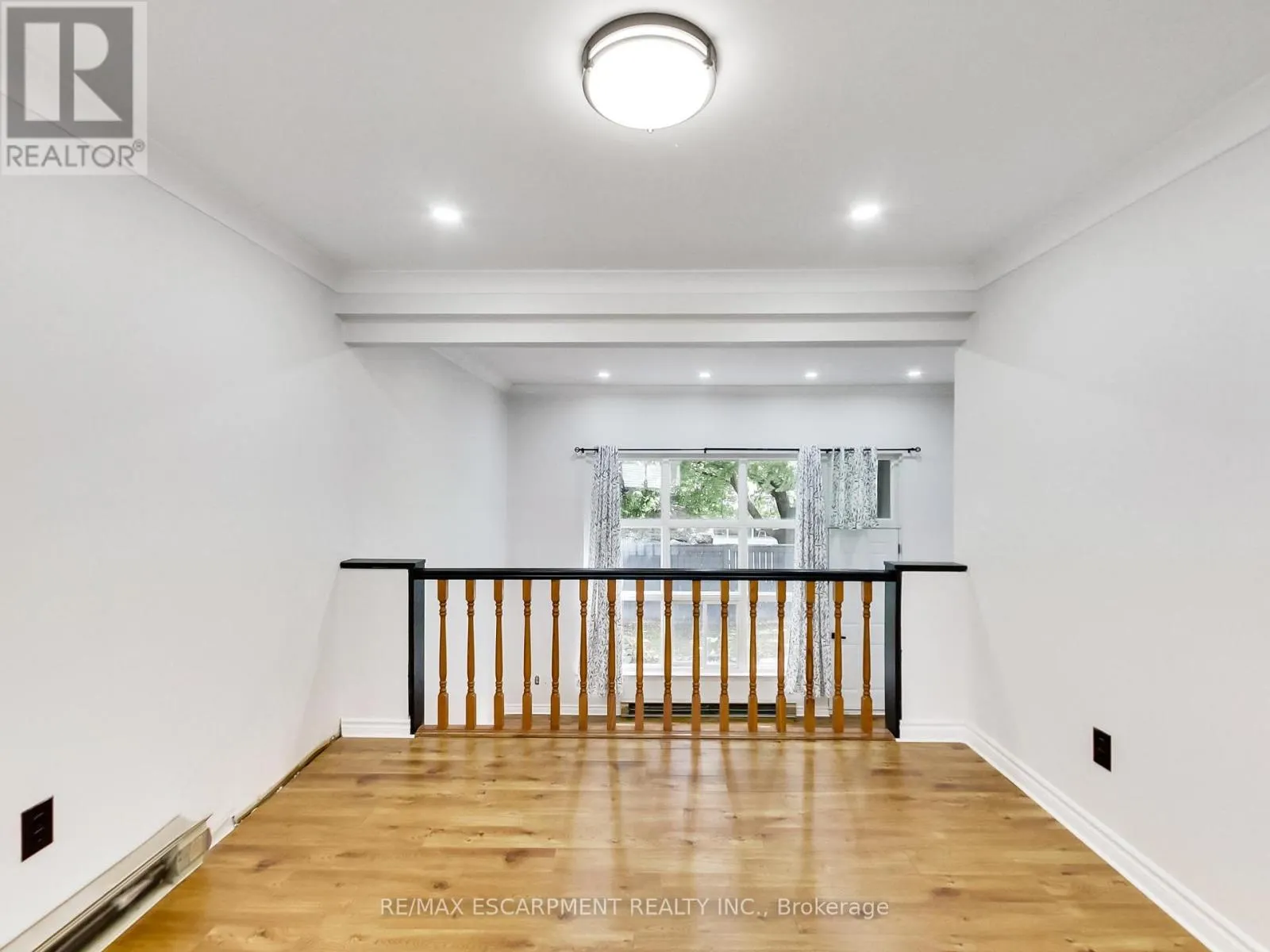 31 BRIAR PATH
