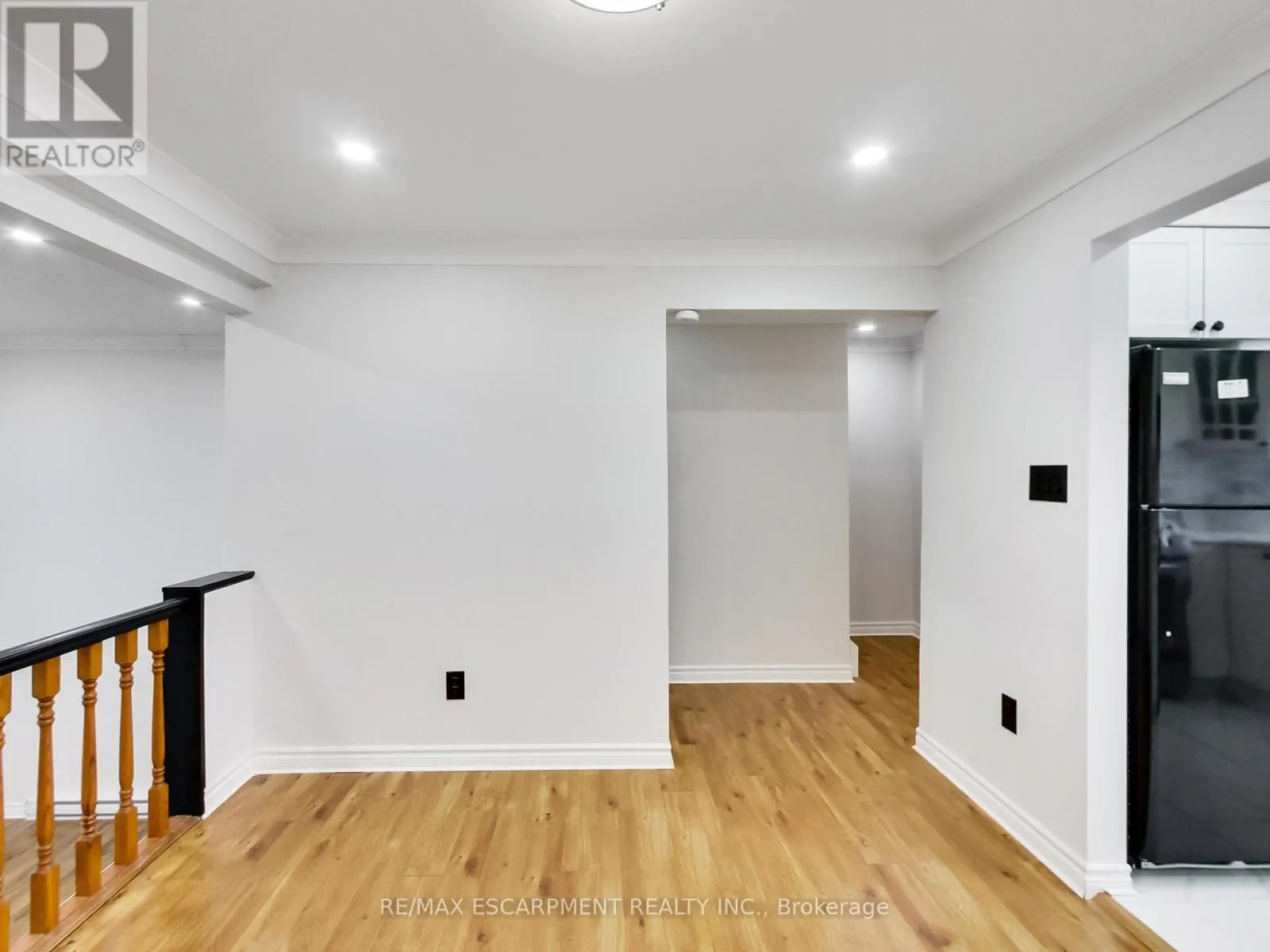 31 BRIAR PATH
