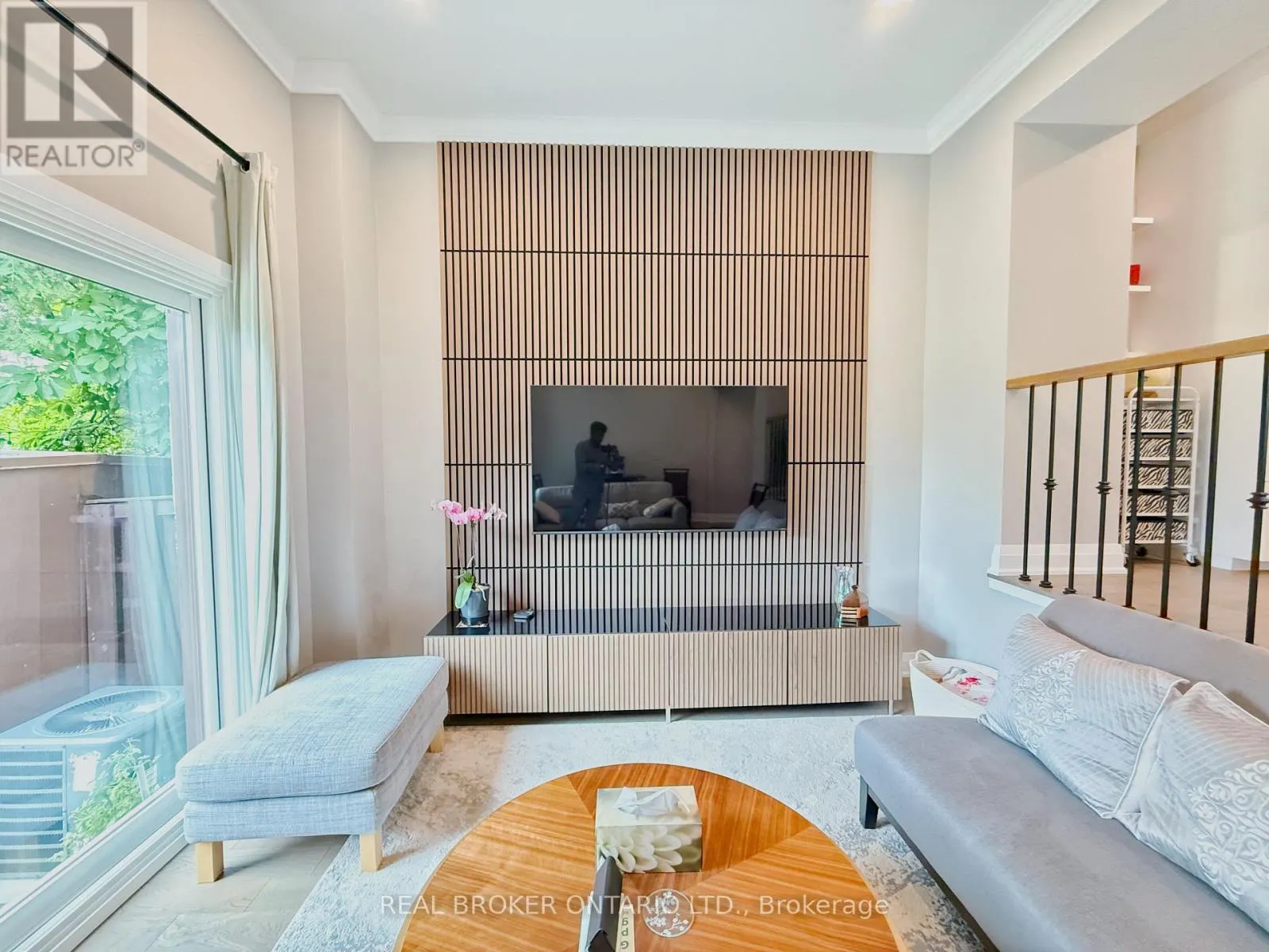 19 - 6679 SHELTER BAY ROAD