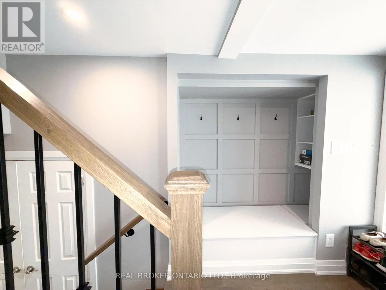19 - 6679 SHELTER BAY ROAD
