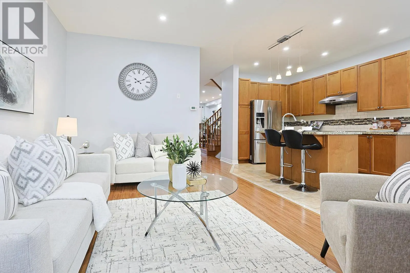 114 BEGONIA CRESCENT